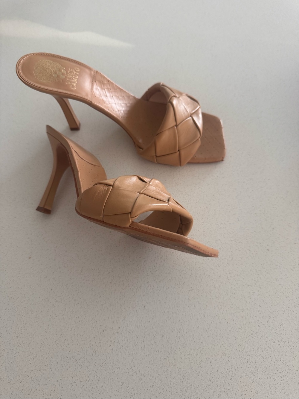 Vince Camuto Leather Slide Heels in Tan, size 10